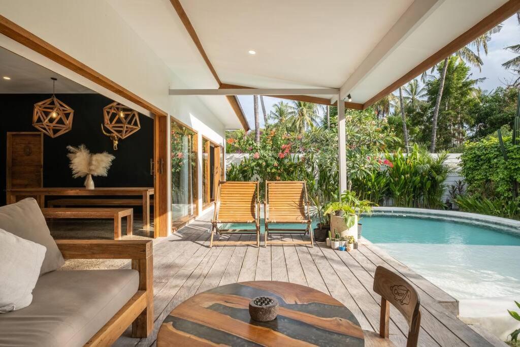Designer New 3Bdr - Lush Garden+Pool Villa Gili Trawangan Kültér fotó